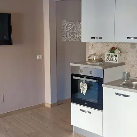Tindaro Apartment